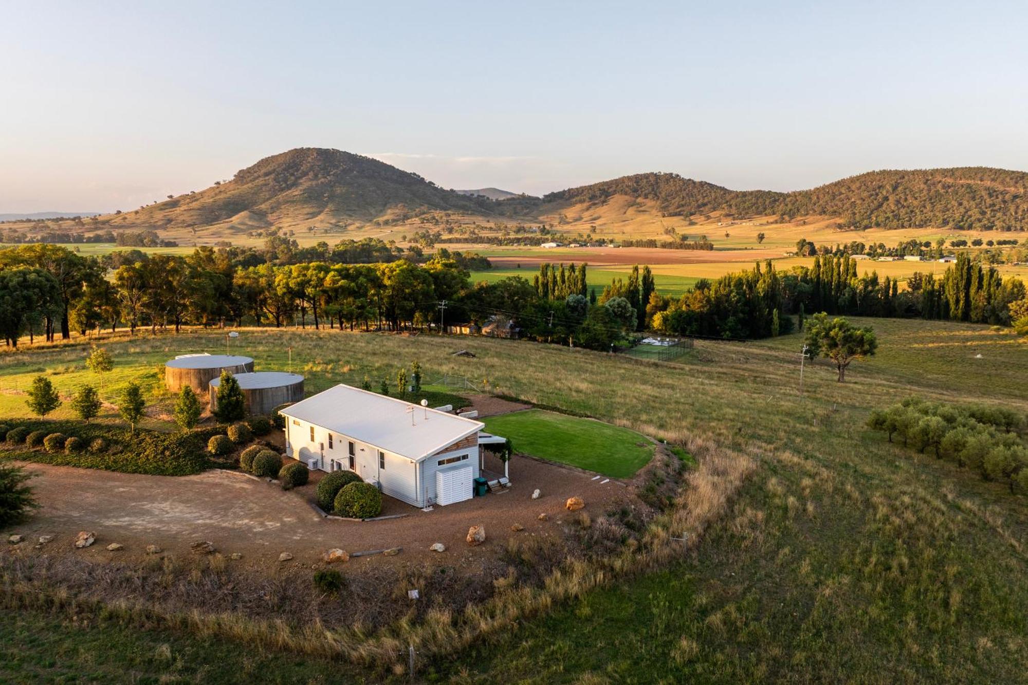 Stay In Mudgee The Grove, The Church, And Premium Private Homestead Exterior photo